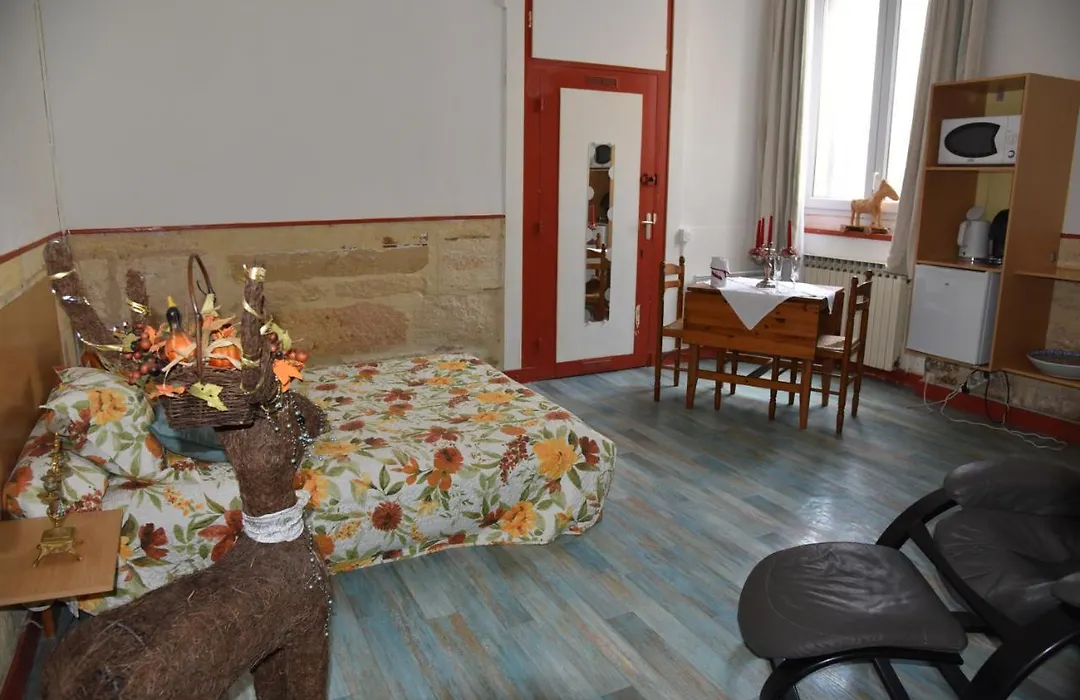 Chambre D'Hotes Avec Jacuzzi En Exterieur-1