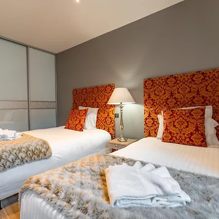 Superbe appartement de 2 chambres au cœur du quartier Gambetta-3